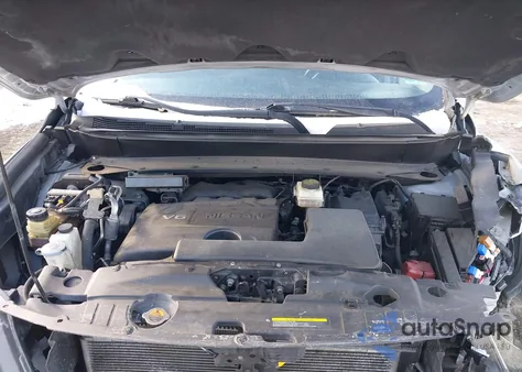 2018 Nissan Pathfinder Sv z USA, uszkodzony, nr VIN 5N1DR2MM4JC653488